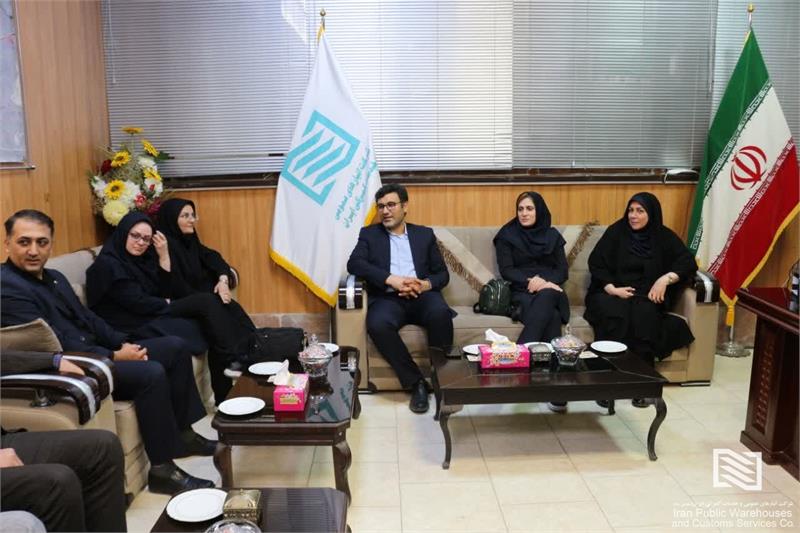 بازدید میدانی معاون امور اقتصادی شرکت سرمایه‌گذاری آتیه صبا و معاون برنامه‌ریزی و اقتصادی ستاد مرکزی از شرکت انبارهای عمومی و خدمات گمرکی بازرگان