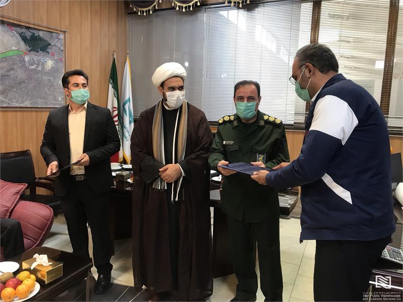 برگزاری مراسم بزرگداشت هفته بسیج در شرکت انبارهای عمومی و خدمات گمرکی بازرگان